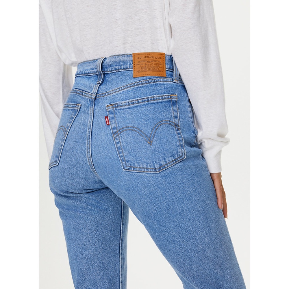 Levi's Wedgie Straight Jean - Picture 10 of 16